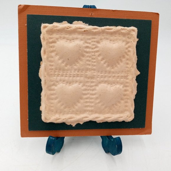Heart Quilt Block Style Paper Cast Art Embossed Pressed Handmade Decor 1980s - Picture 7 of 8